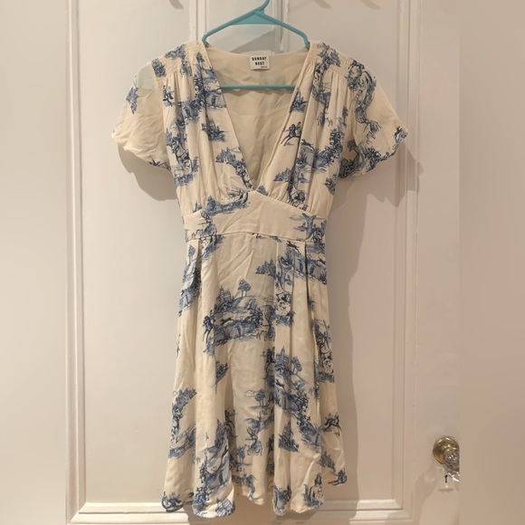 dress cut out front All Over Floral Print Twist Mini x:M-L Proper Funeral Attire - Shipping_USWarehouse